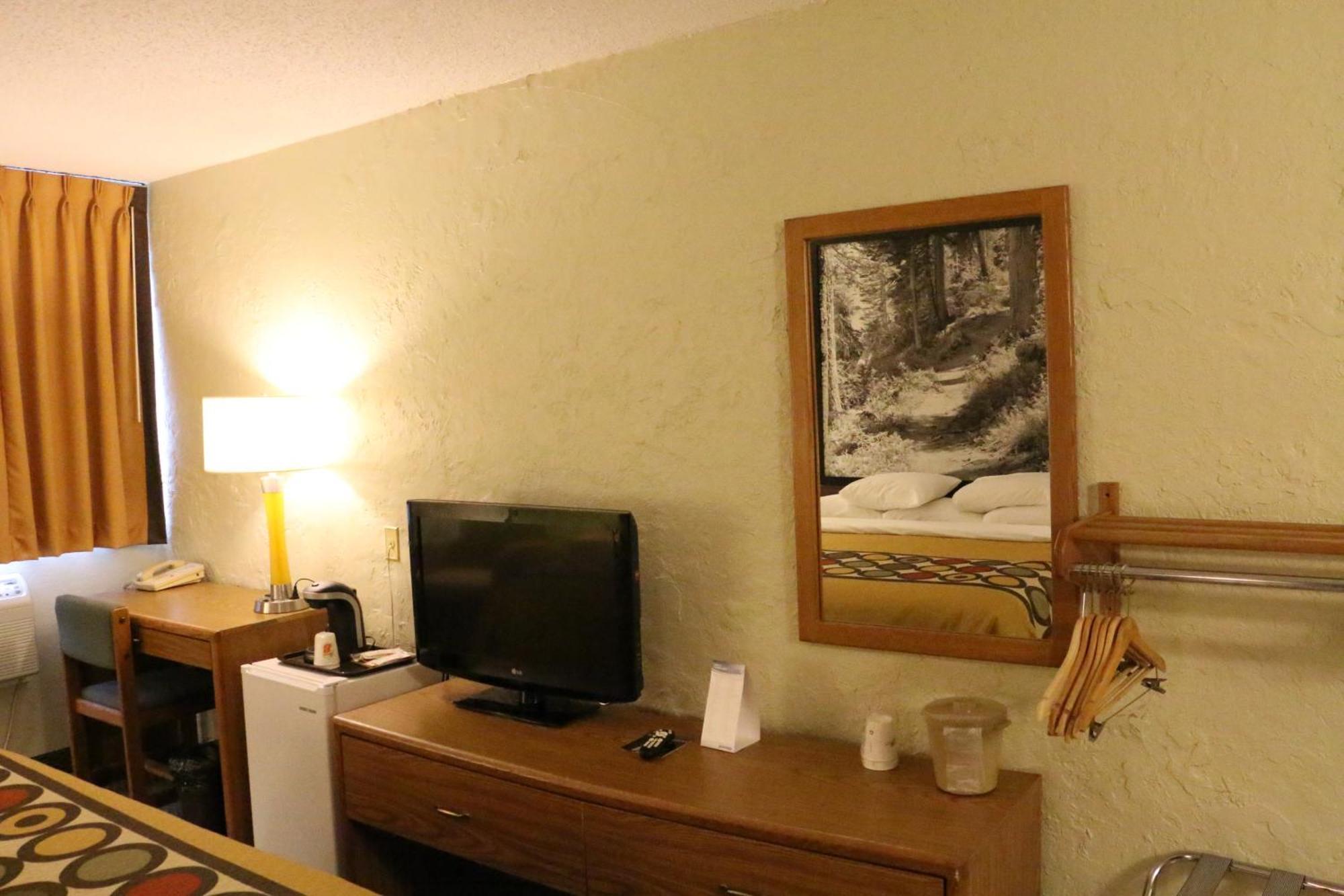 Hotel Super 8 By Wyndham Windsor/Madison North Camera foto